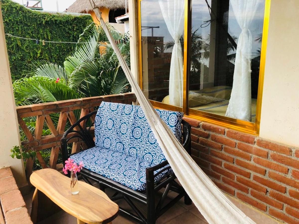 Ananda Guest House Yoga & Meditacion Puerto Escondido  Exterior photo