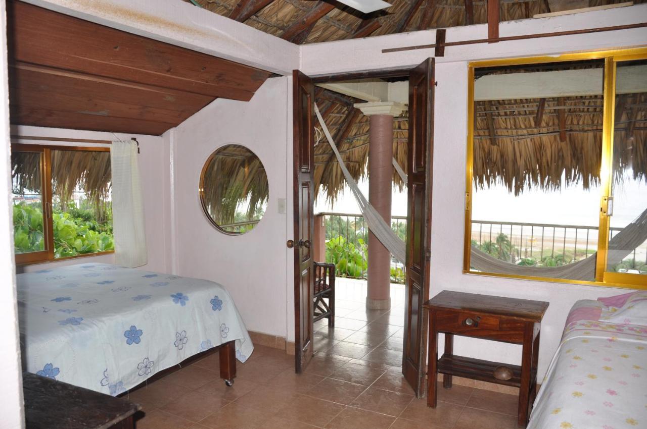 Ananda Guest House Yoga & Meditacion Puerto Escondido  Exterior photo