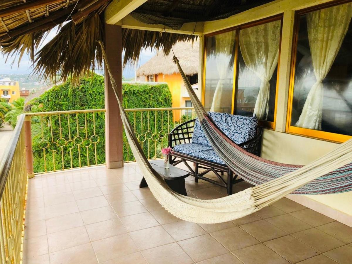 Ananda Guest House Yoga & Meditacion Puerto Escondido  Exterior photo