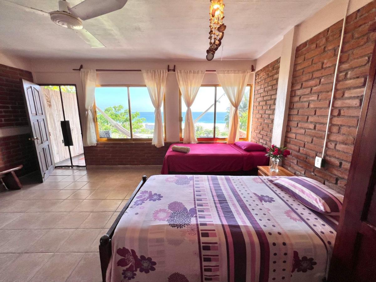 Ananda Guest House Yoga & Meditacion Puerto Escondido  Exterior photo
