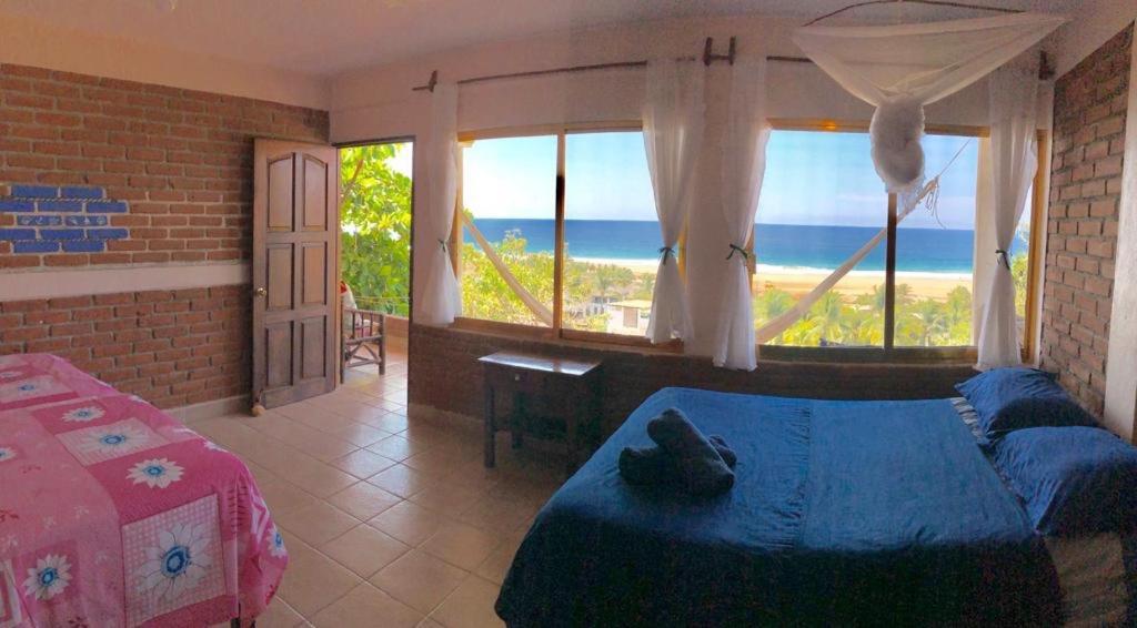 Ananda Guest House Yoga & Meditacion Puerto Escondido  Exterior photo